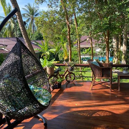 Baan Nai Suan Hotell Bophut Exteriör bild