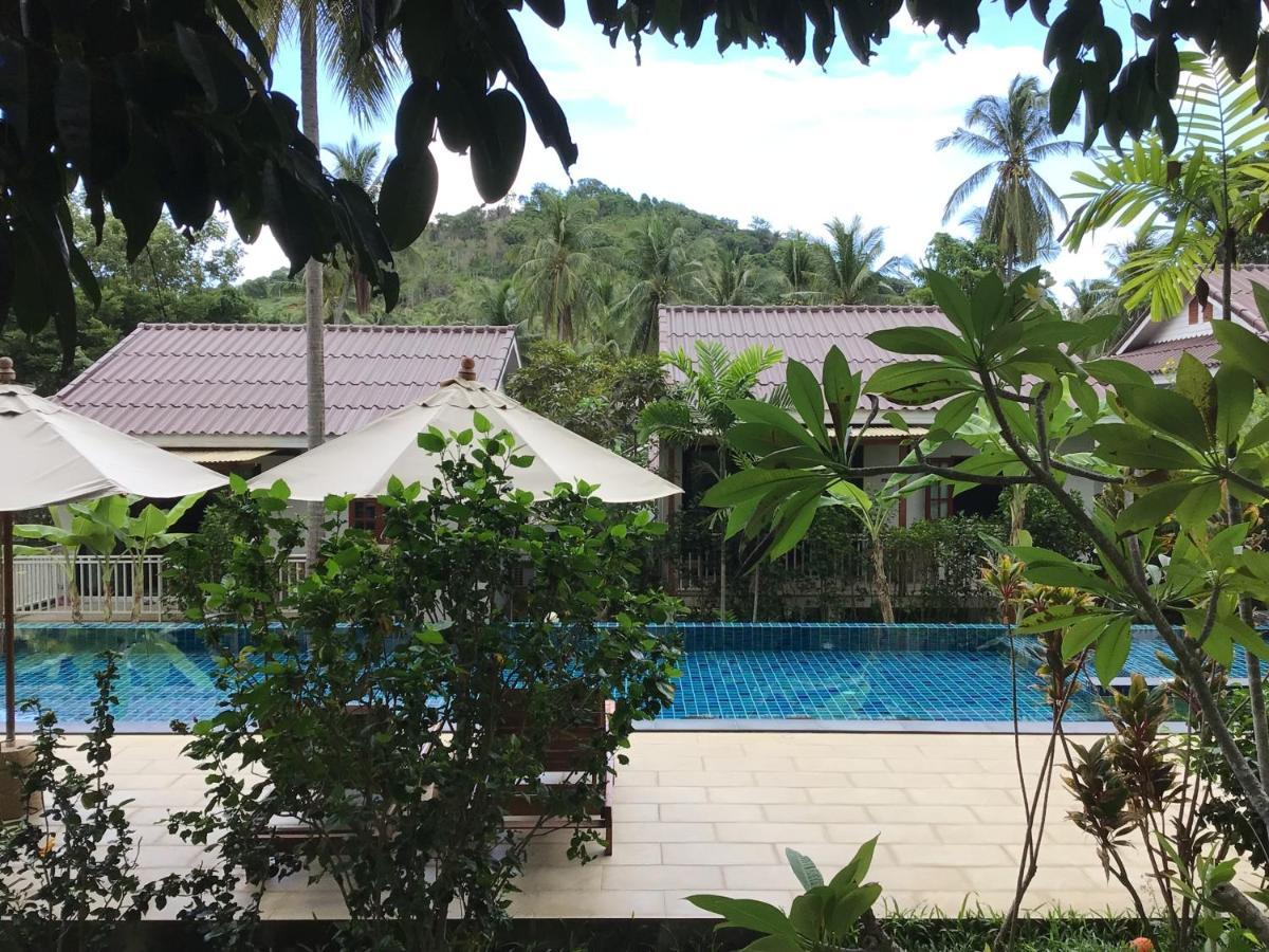 Baan Nai Suan Hotell Bophut Exteriör bild