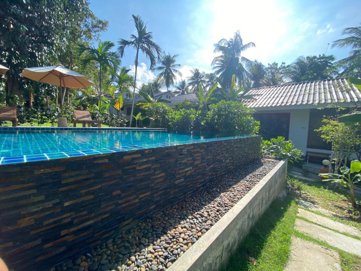 Baan Nai Suan Hotell Bophut Exteriör bild