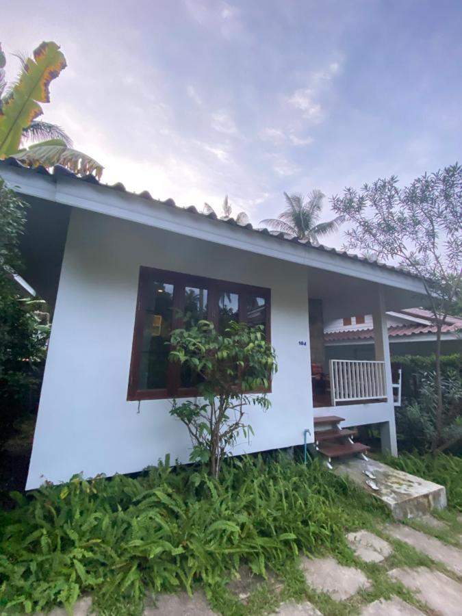 Baan Nai Suan Hotell Bophut Exteriör bild