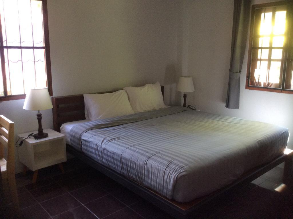 Baan Nai Suan Hotell Bophut Rum bild